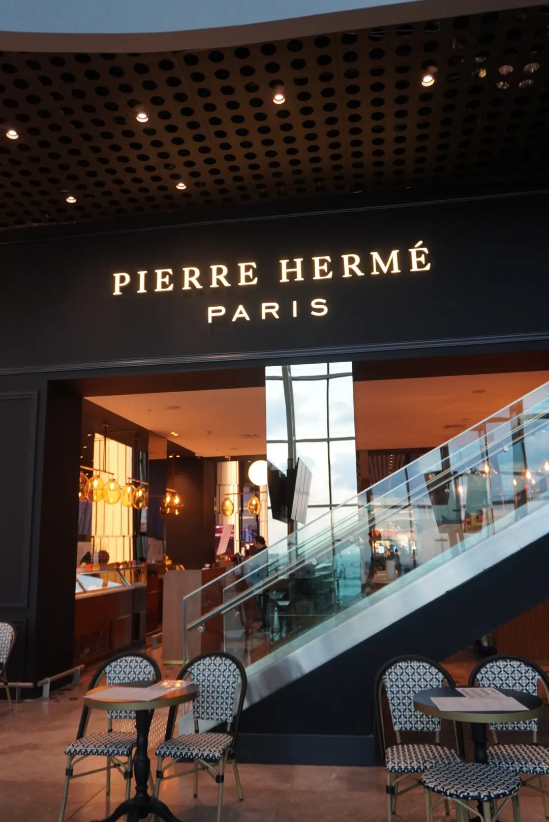 真っ青な地中海！初めてのコート・ダジューの画像_12