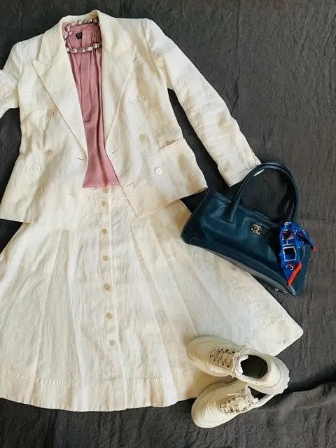 『額縁ジャケットでスタイルアップ』を目指の画像_2