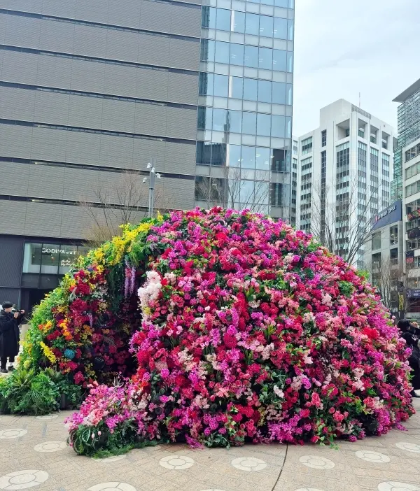 GUのデニムシャツでミッドタウン日比谷のの画像_1