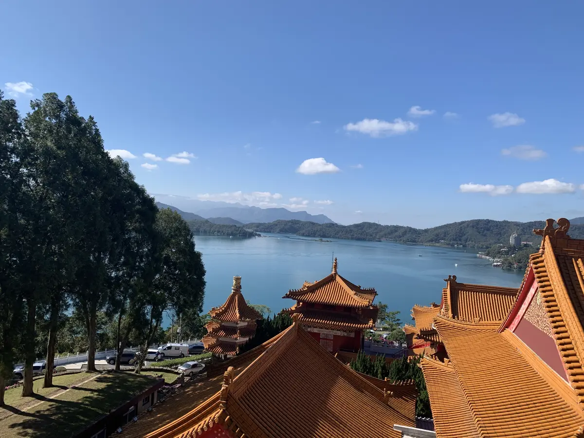 文武廟から見る日月潭