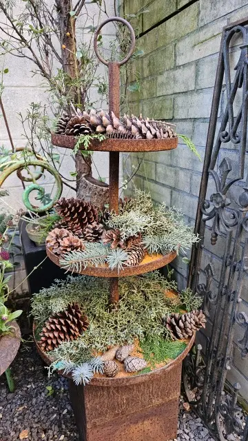 パンジーの寄せ植えリース作りの画像_7