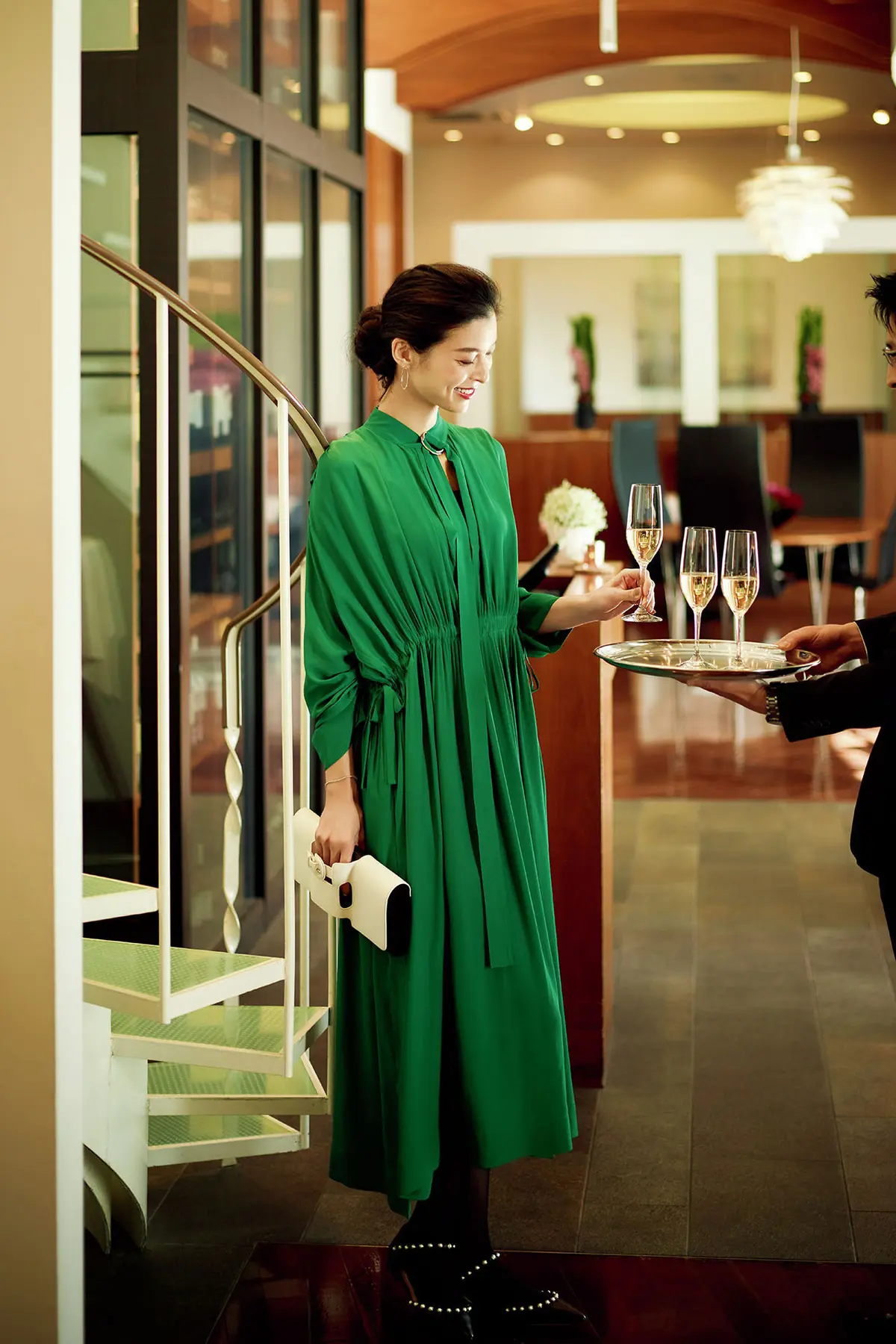 大人ならではのワンピースでレセプションパの画像_1