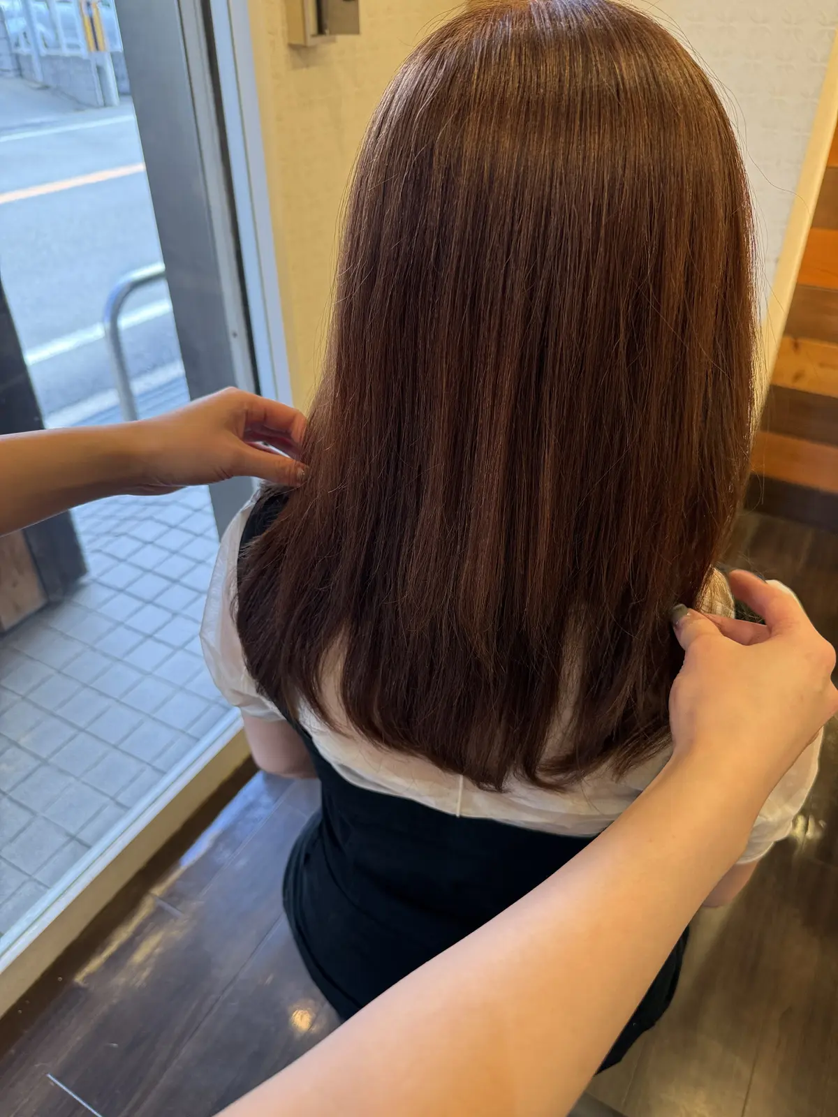 髪が広がる季節に。初体験の【内側だけストの画像_3