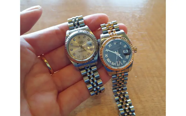 2本目のロレックスはコンビカラー。 アクセサリーとの相性が抜群！ 『ロレックス デイトジャスト』 （N♡RIK♡さん）