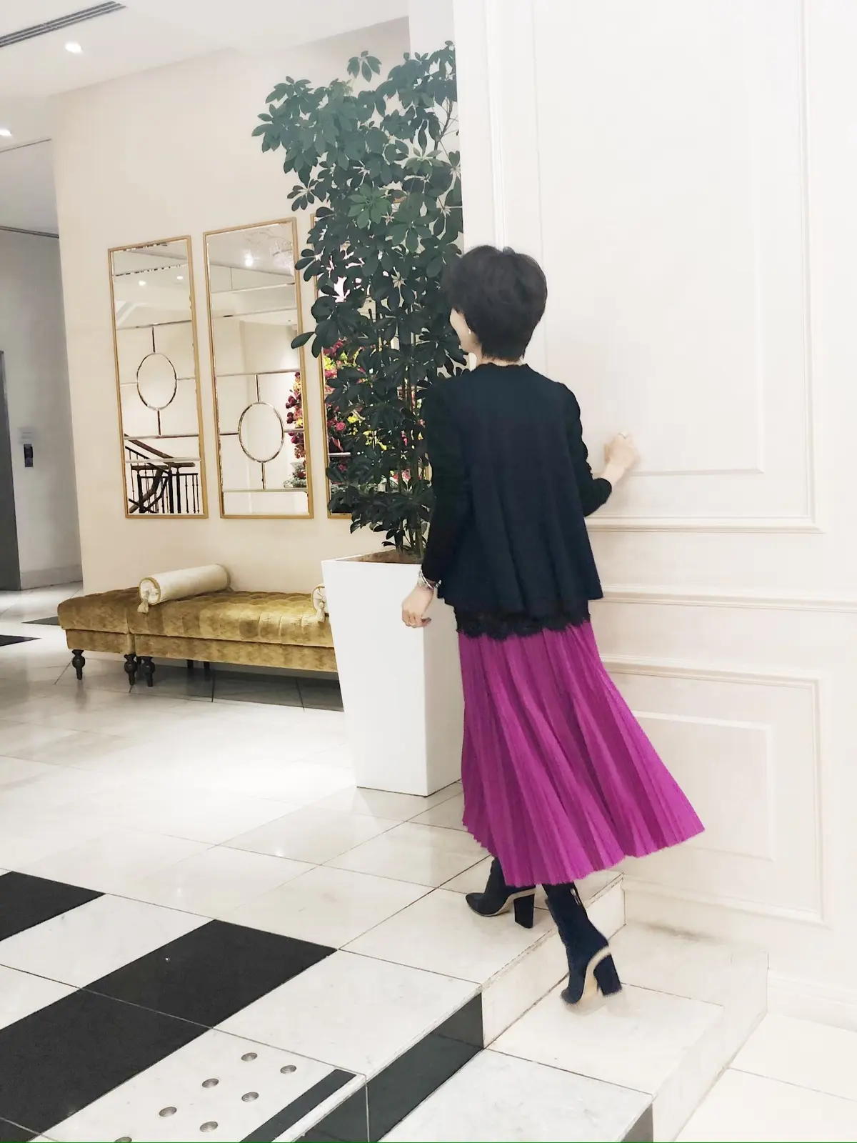 ネイビーカラーを華やかにの画像_2