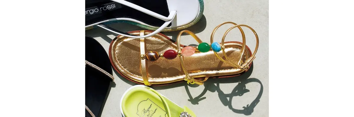 靴（0.5）￥177,100／ジャンヴィト ロッシ ジャパン（ジャンヴィト ロッシ）