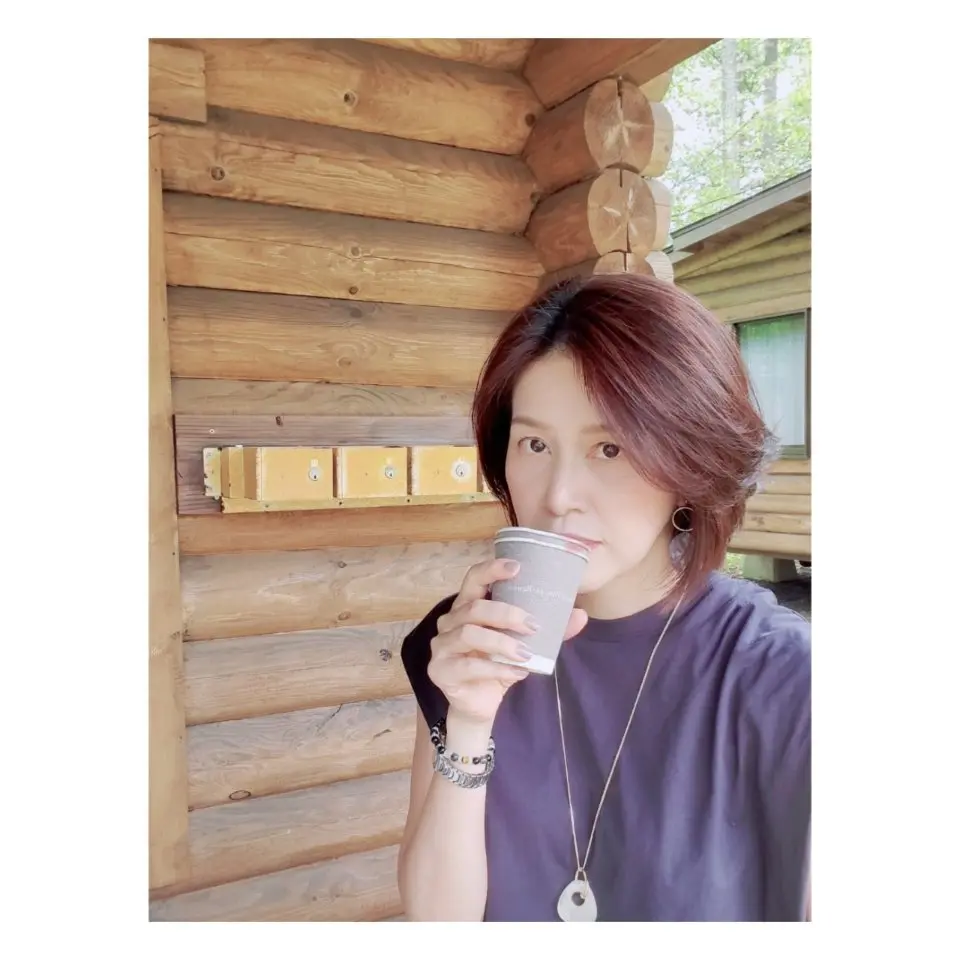 コーヒーを飲んでいます