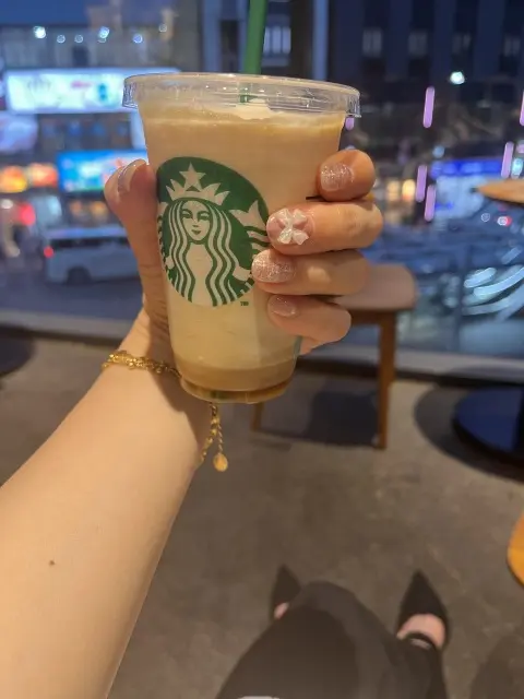 白✖️黒　大人のモノトーンジレコーデの画像_8