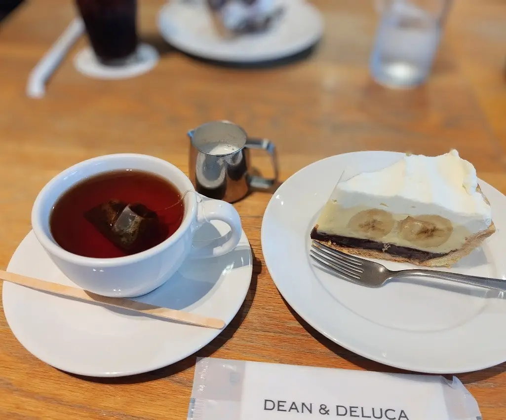 DEAN & DELUCA　大阪限定バナナクリームパイ