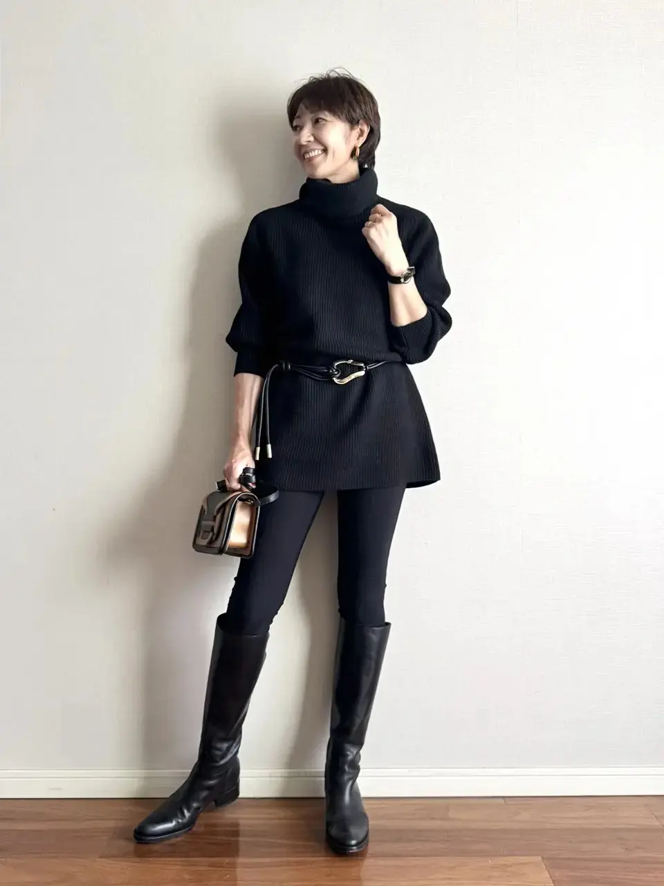 ユニクロ ワンピース愛用 エクラ華組 細谷奈弓さん