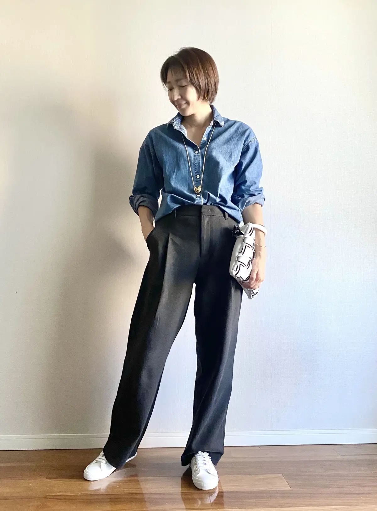 ブラッシュドジャージータックワイドパンツ コーデ③