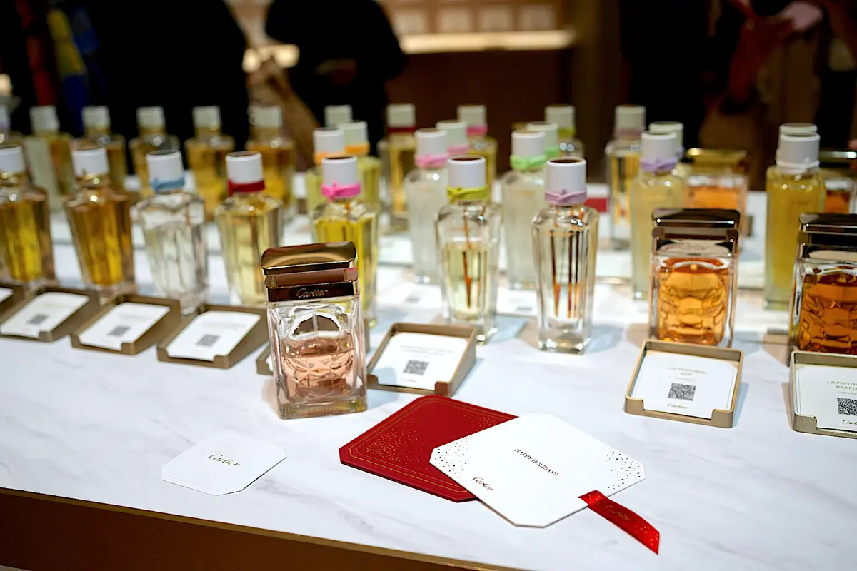 【銀座】今年最後はカルティエのホリデーポの画像_8