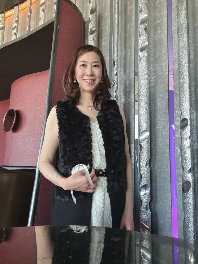 パーティーファッション⭐︎12月のブラッの画像_5