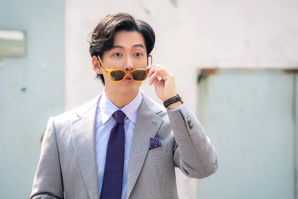 「わずか1000ウォンの弁護士」のナムグン・ミン