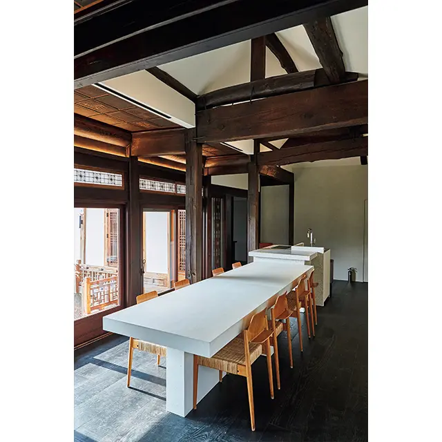 広々としたダイニングキ ッチン