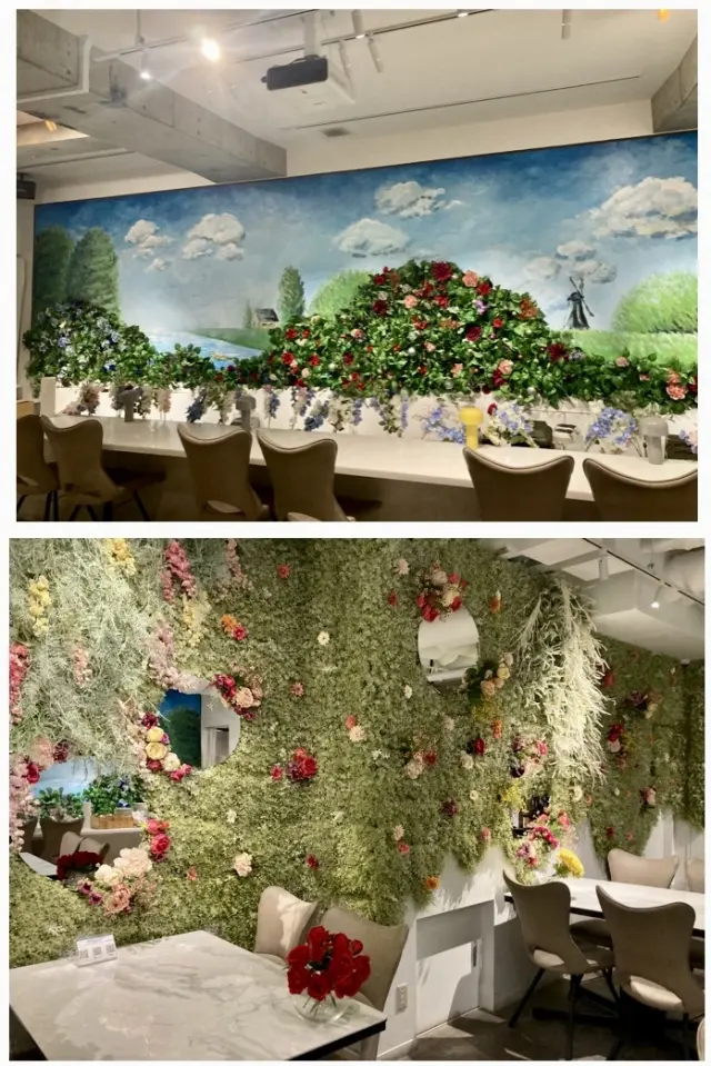 エクラeclat jマダムブログ、プロジェクションマッピングが見られるカフェ