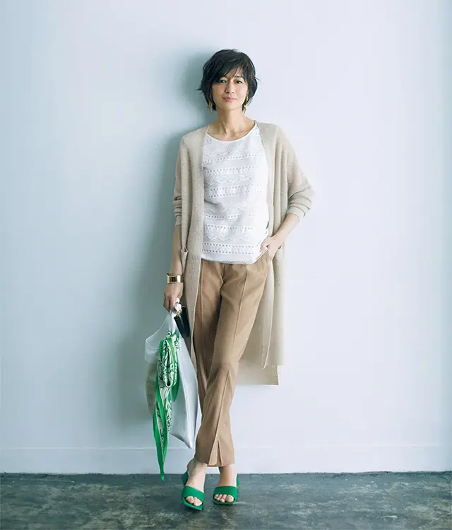 【Clean Lace】タンクトップはレースをたっぷり連ねて表情豊かに