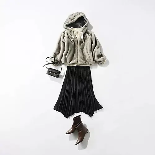 【50代 ファッション】気温10度に手にの画像_9