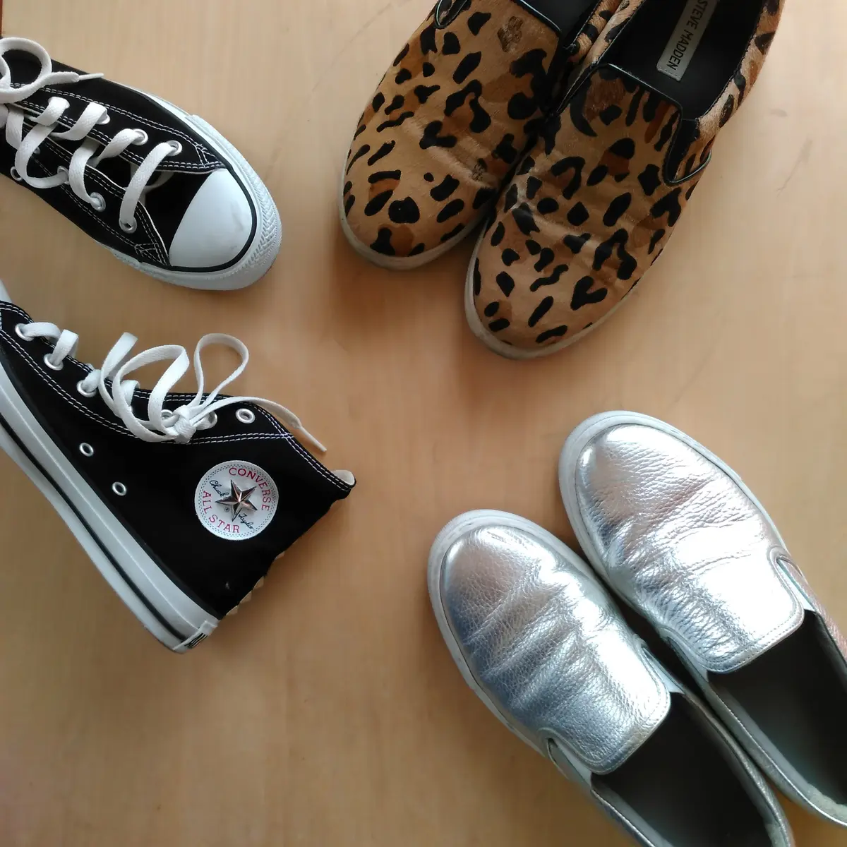 スニーカーばかりの毎日の画像_1