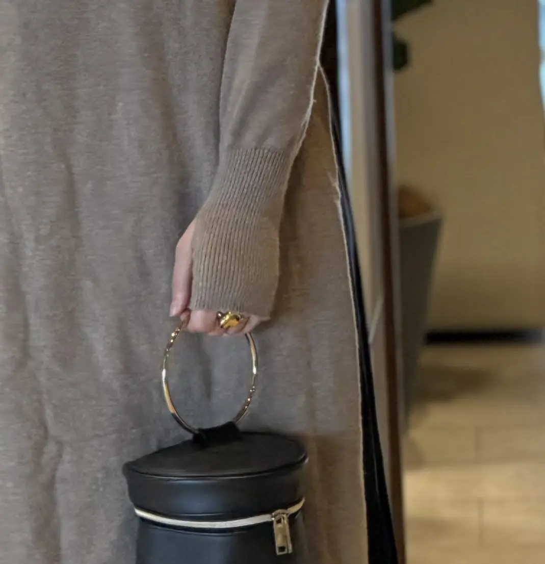 花冷えの日は変形ニットで♪の画像_2