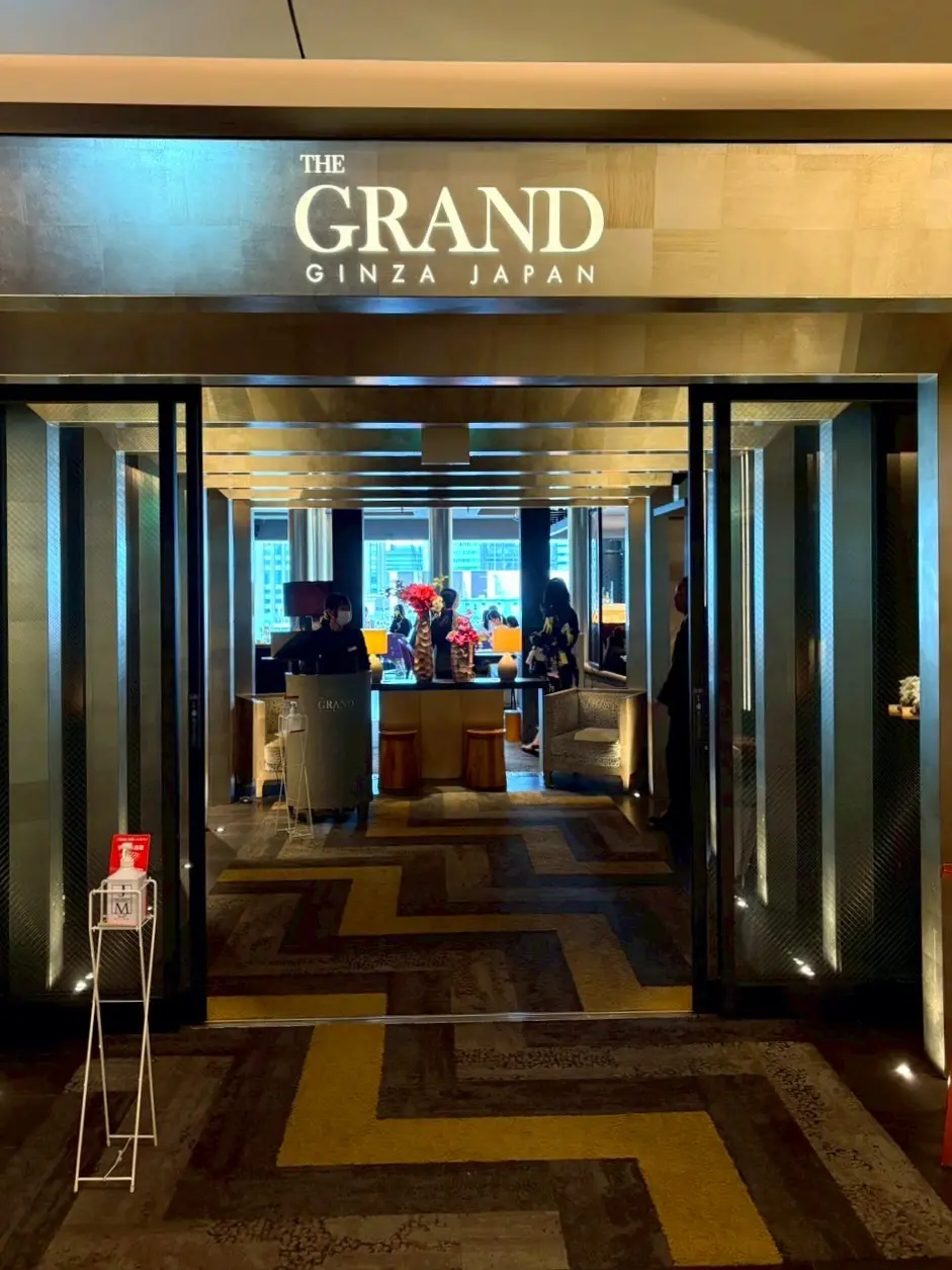 銀座ランチ、フレンチ、お誕生日会、バースデーケーキ、THE GRAND 47、40代ファッション、GINZA SIX、ギンザシックス