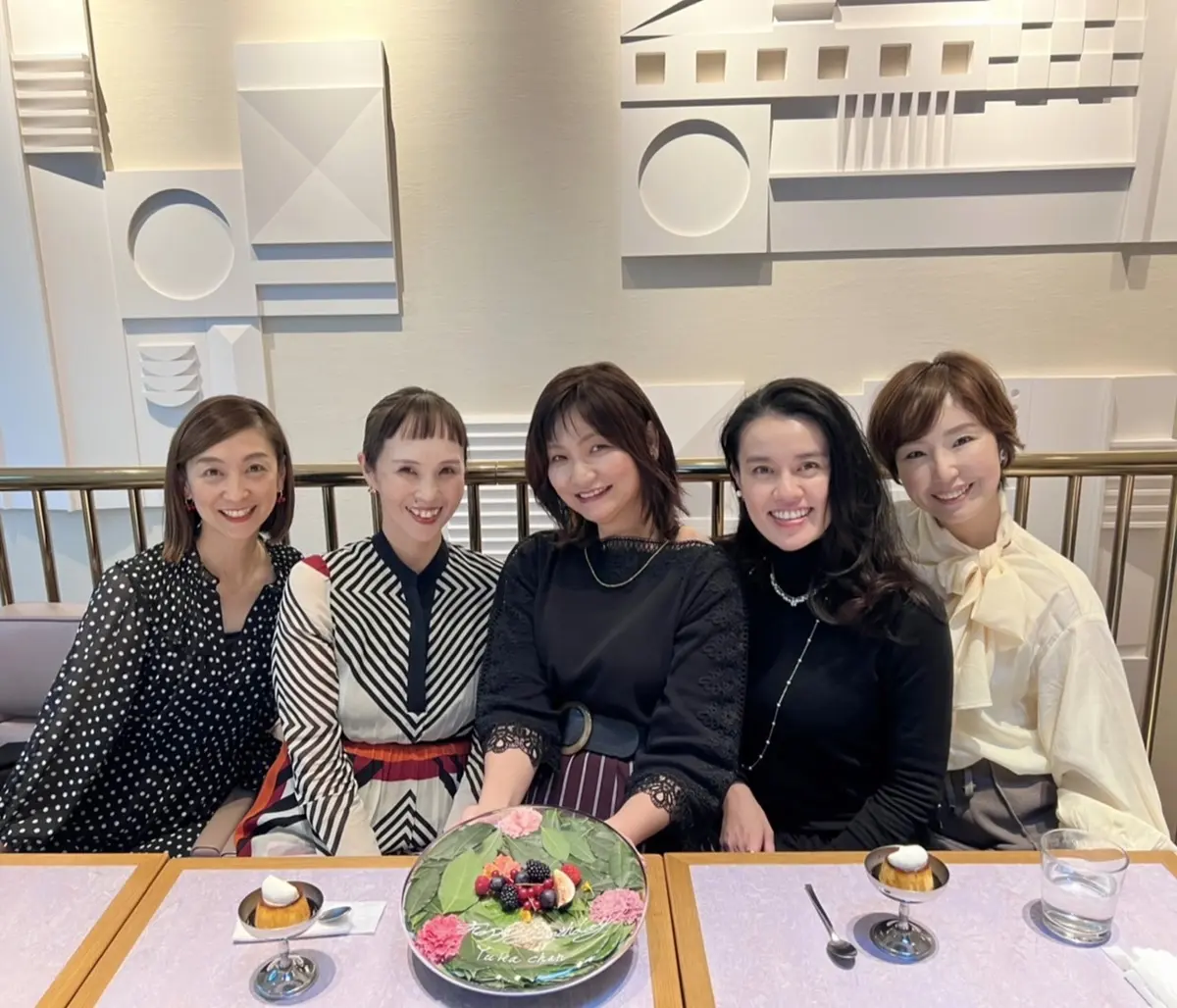 GU大人コーデ♡アラフィー女子会の画像_8