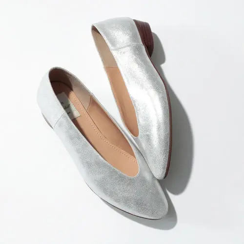 enchanted 本革ソフトレザーVカットバブーシュ￥11,800