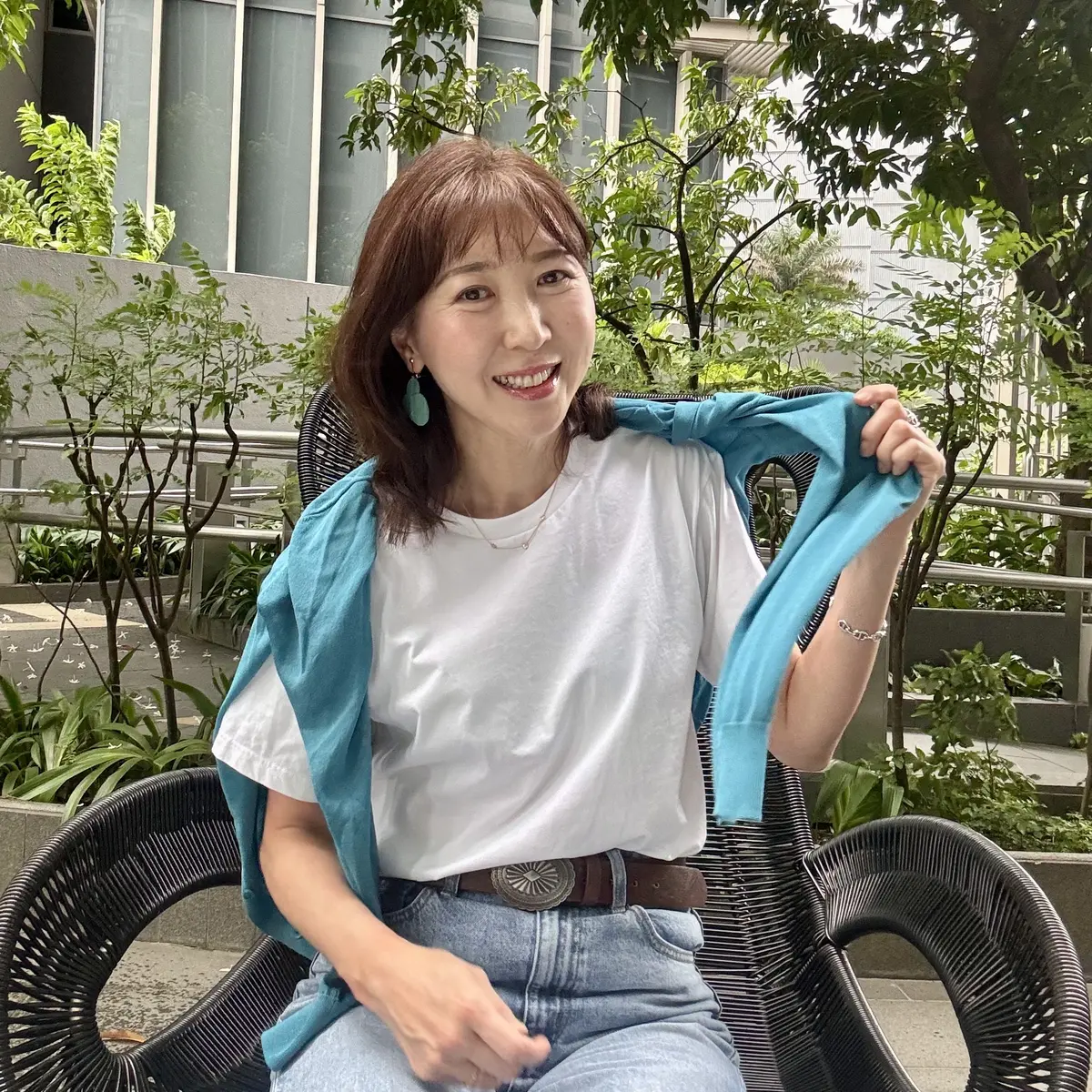 肩かけカーディガン