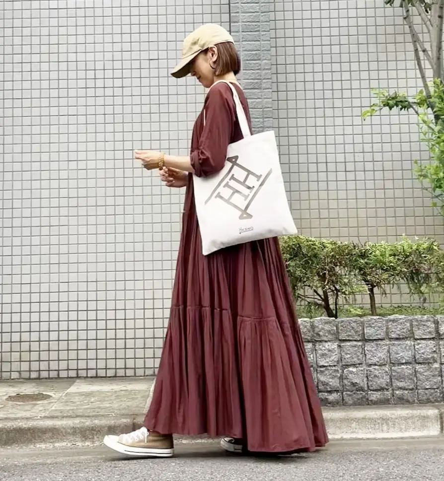 おしゃれなアラフィーの愛用バッグ「ヘルノ×エクラ」大人のトートバッグ