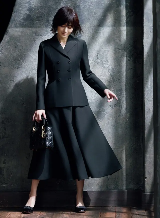 ジャケット￥ 572,000（ディオール）／クリスチャン ディオール