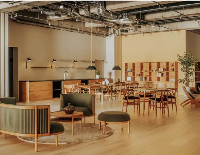 カール・ハンセン&サン 東京本店