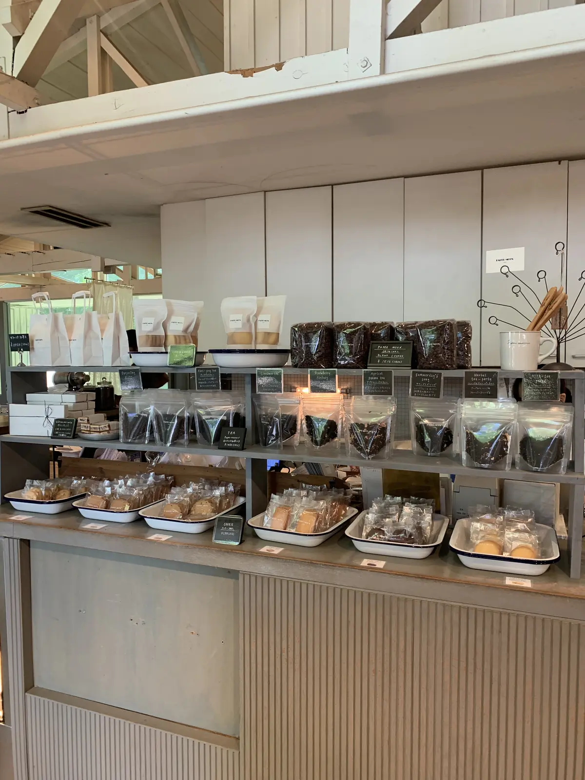 ペーパームーン山中湖　ケーキカフェ　ブランチ　お土産　ペーパームーン