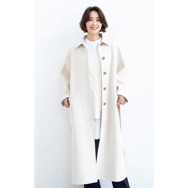 今っぽいニュアンスをちりばめた毛流れがポイントの服映えボブ