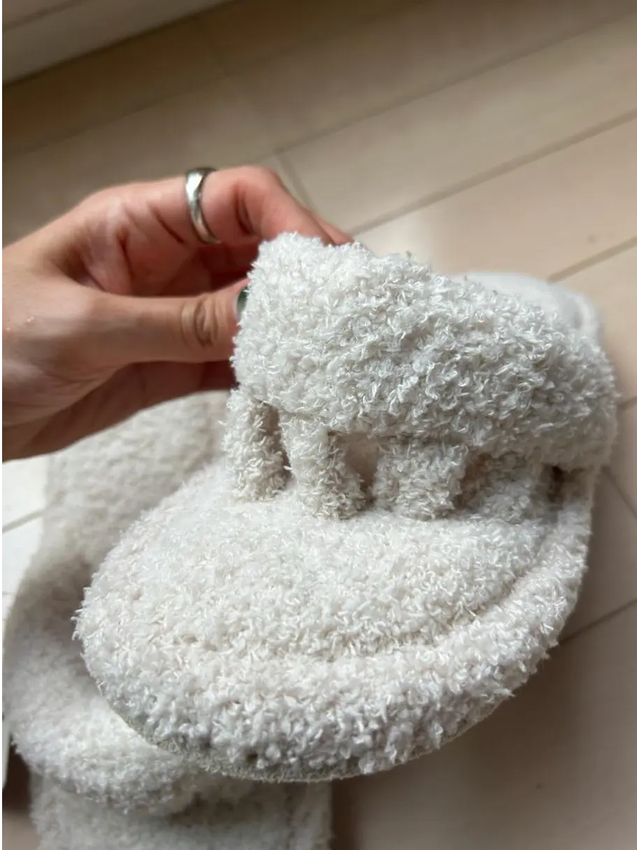 スリコで見つけた優秀モコモコスリッパの画像_2