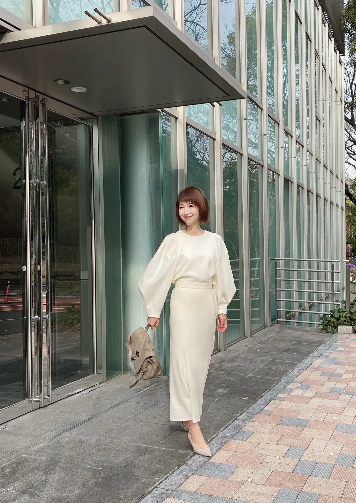 視線が集まる！アラフィーおしゃれブロガー『春のスカート』コーデ