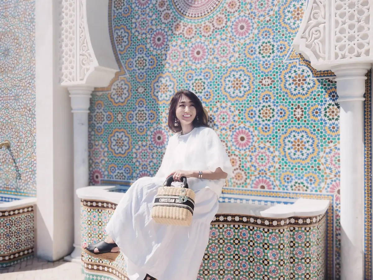 モロッコガーデンのモザイクタイル壁画