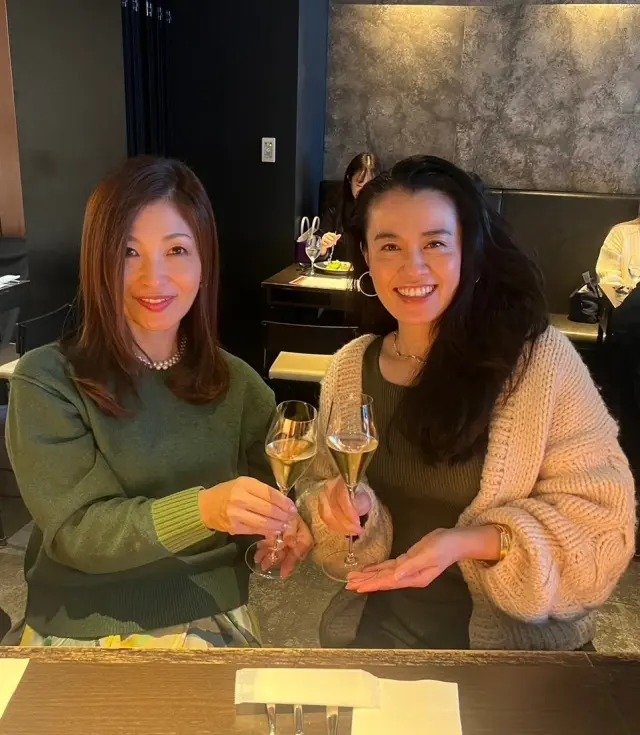 ビッグスマイルの彼女と観たクリスマスツリの画像_3