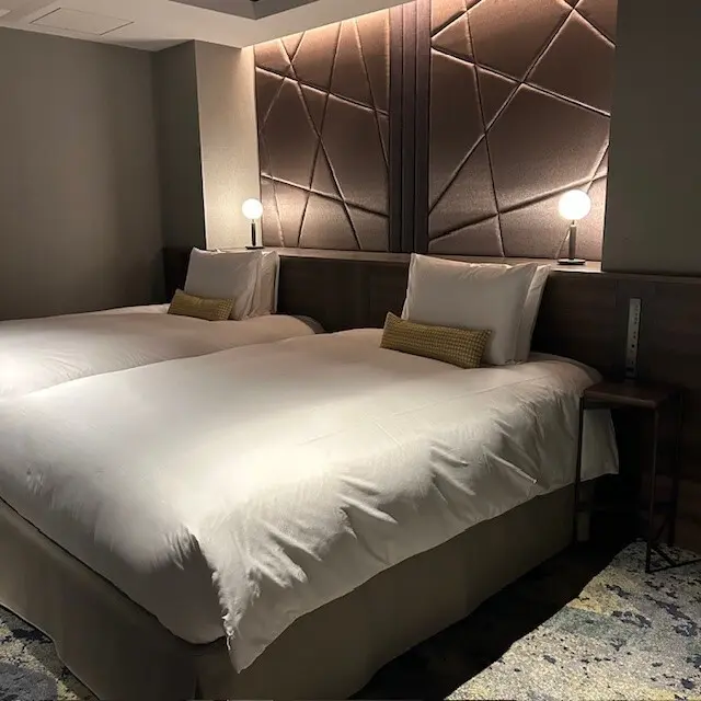 ふふ 旧軽井沢 静養の森 コンフォートルームのベッド