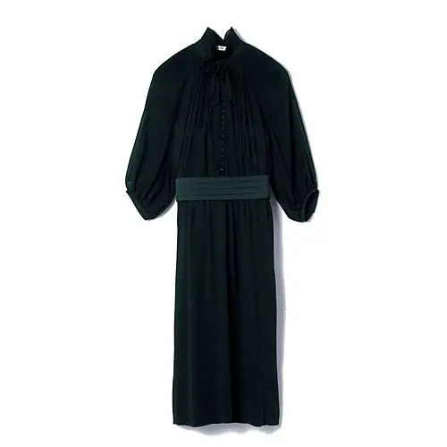 久しぶりの再会は、エレガントに装って！アの画像_2