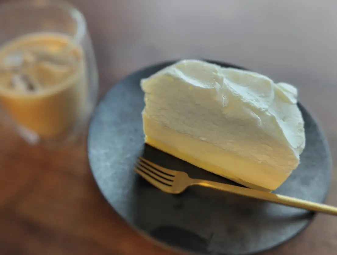 HARBS　レモンヨーグルトケーキ