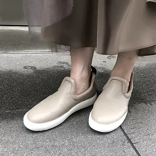 【50代 ファッション】旅の楽しみはおしの画像_18