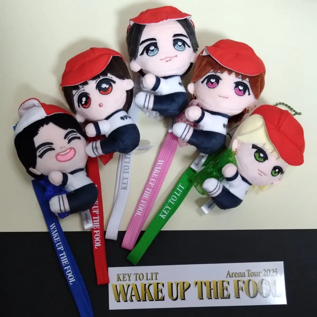 くっつきてれつ