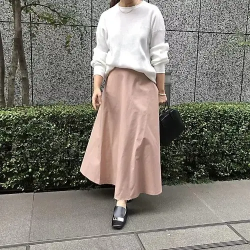 【50代 コーデ】気温21度におすすめ「の画像_9