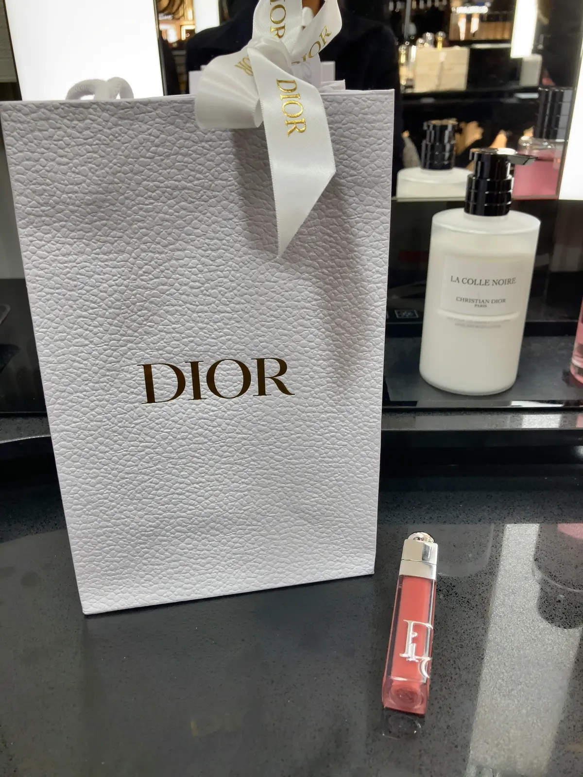 サプライズクリスマスはディオールでの画像_3