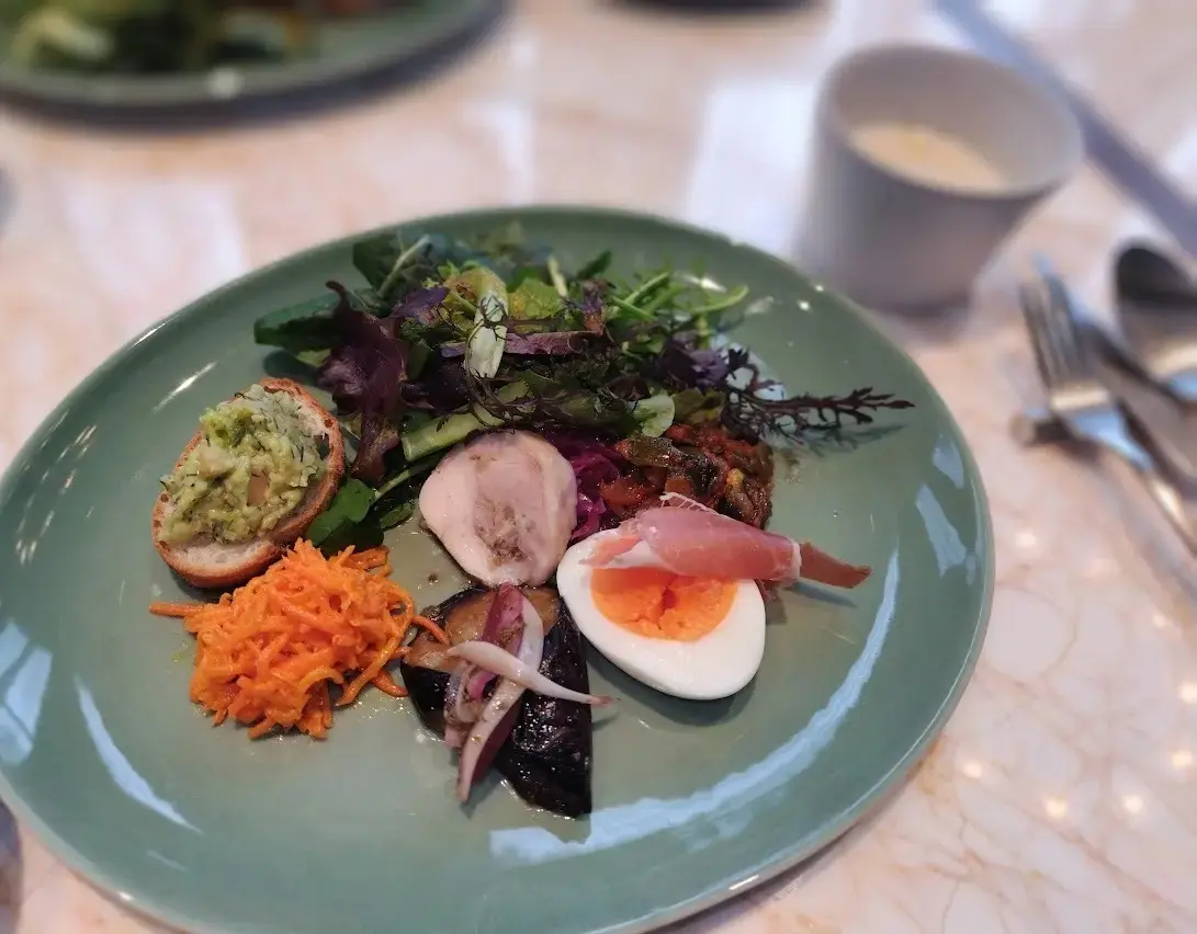 約20年ぶりの再会ランチ?