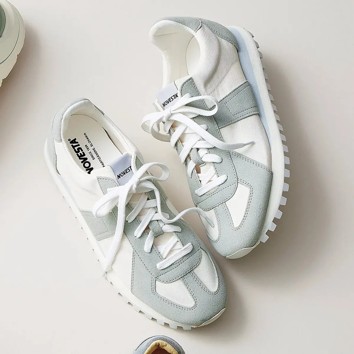 この春、手に入れたい足もとの本命カラー！の画像_2