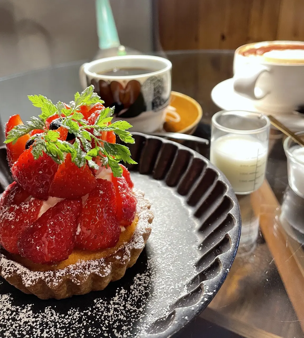 定番デニムを白に変えて、手持ちの服や小物の画像_3