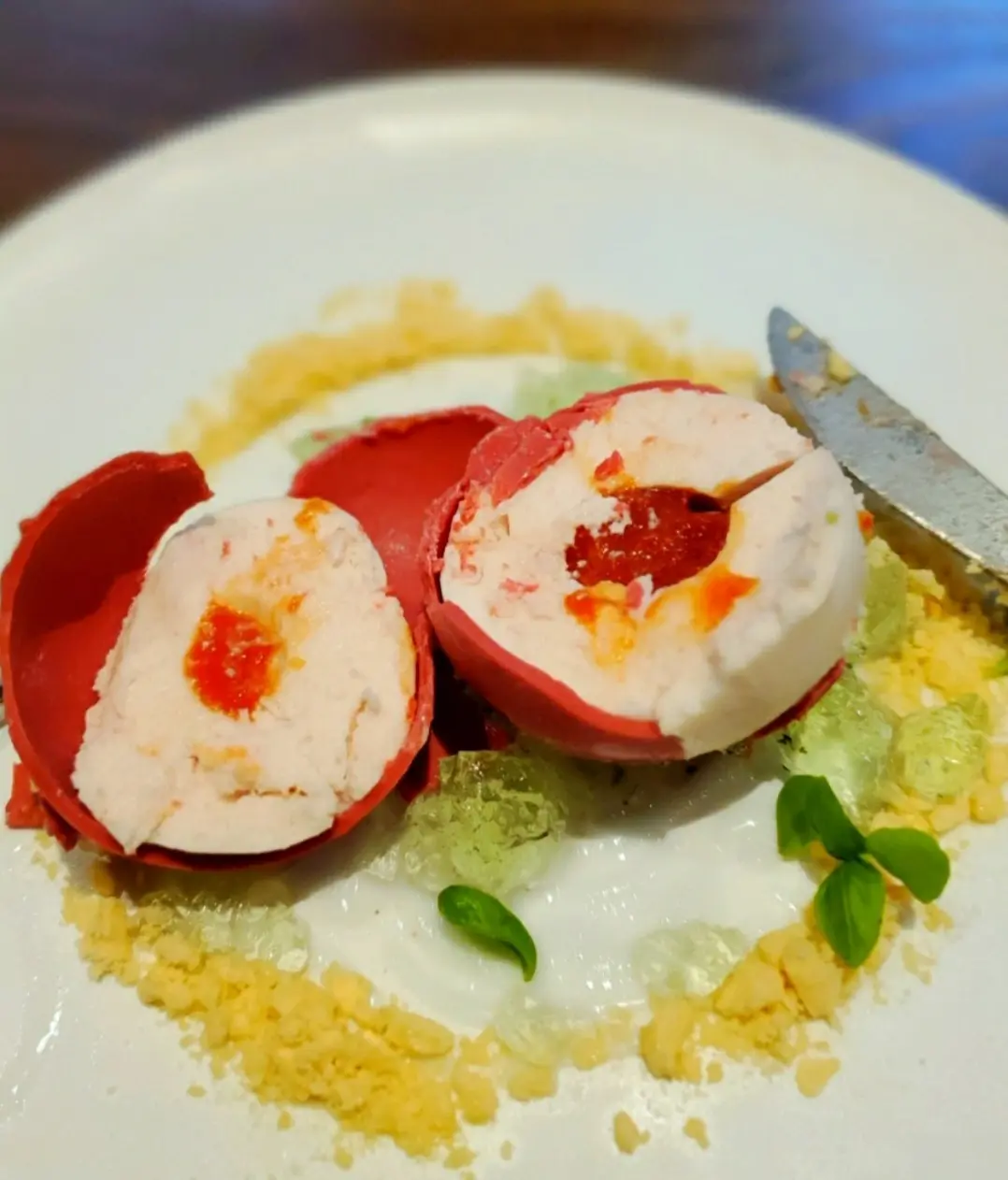 丸ごとトマトのデザートの中