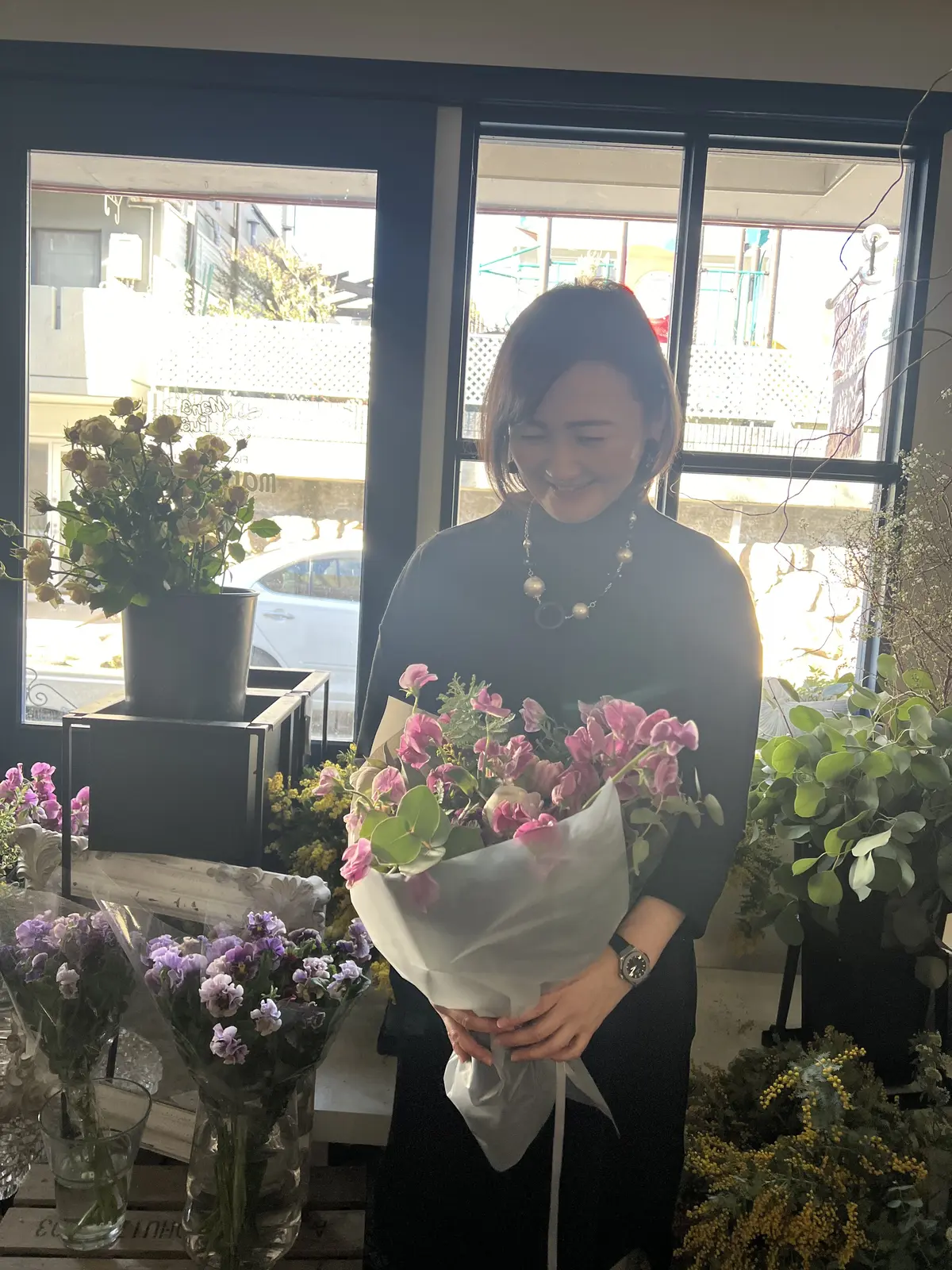 パンジー、スイトピー、チューリップのブーケ