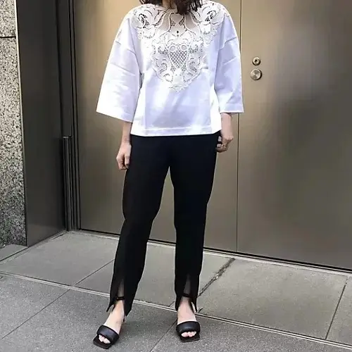 【50代 コーデ】気温21度におすすめ「の画像_5